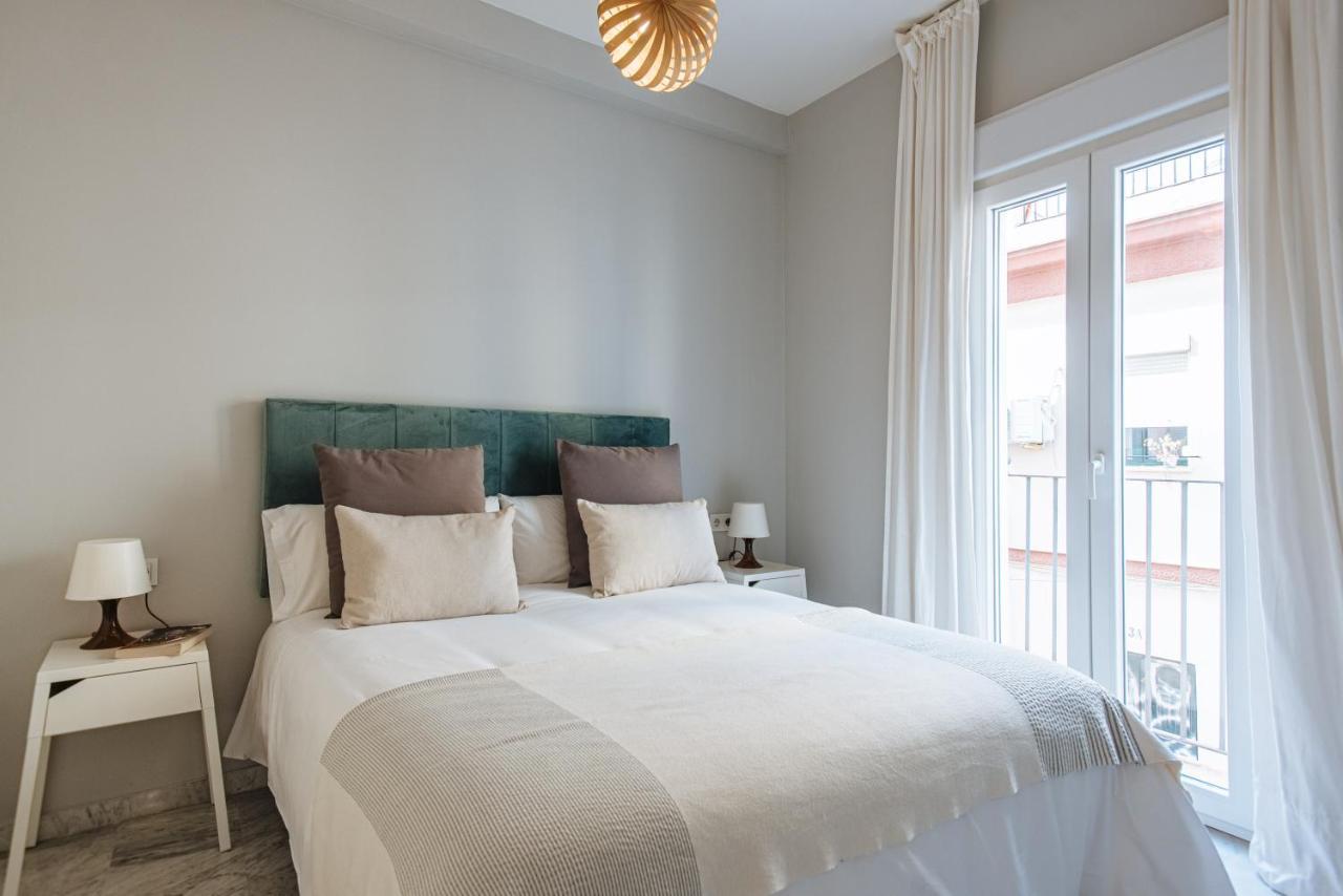 Guadalquivir Terrace Suite Apartments Севилья Экстерьер фото