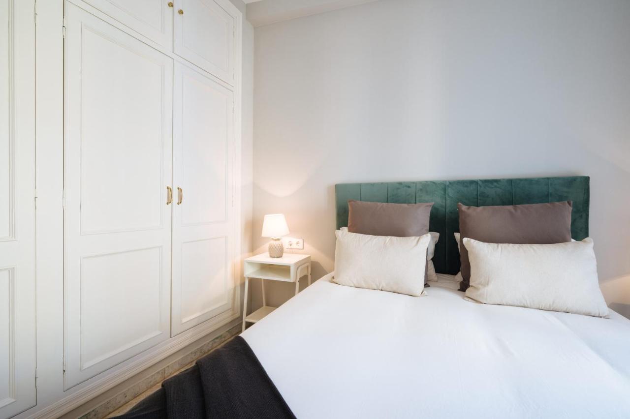 Guadalquivir Terrace Suite Apartments Севилья Экстерьер фото