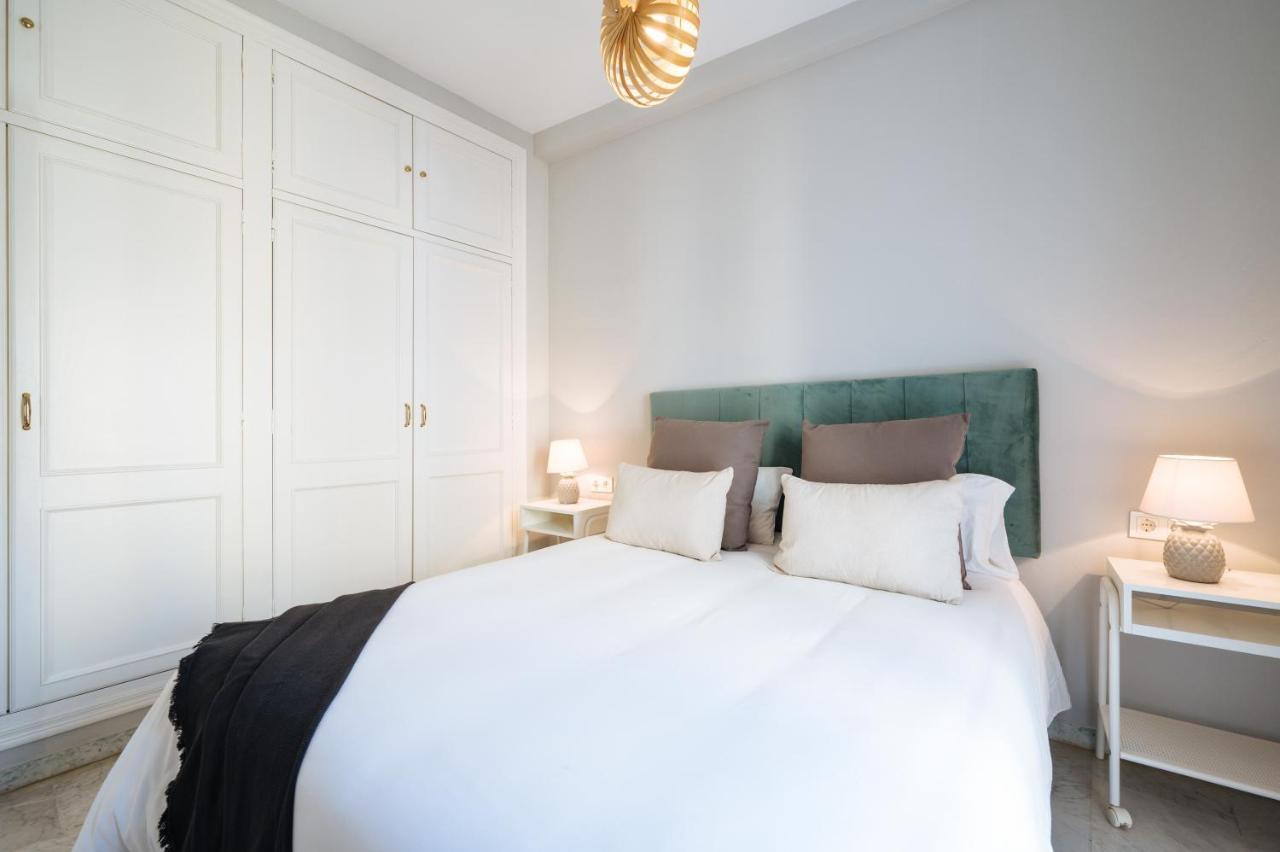 Guadalquivir Terrace Suite Apartments Севилья Экстерьер фото